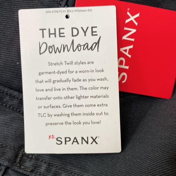 Spanx Stretch Twill Ankle Cargo Pant Washed Black Size Small NWT - Picture 8 of 11